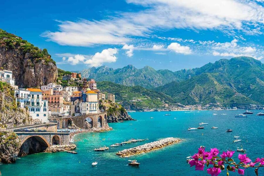 From Naples-Tour with small groups to the Amalfi Coast - How pickup works in Naples (and why the morning matters)