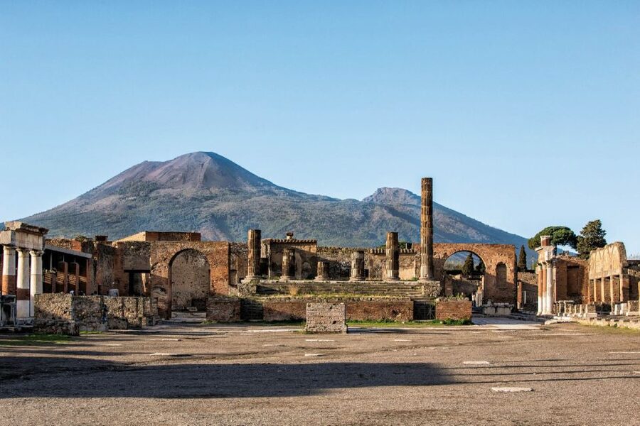 From Naples: Transport to Sorrento with Stop in Pompeii - Door-to-door Private Ride From Naples to Sorrento
