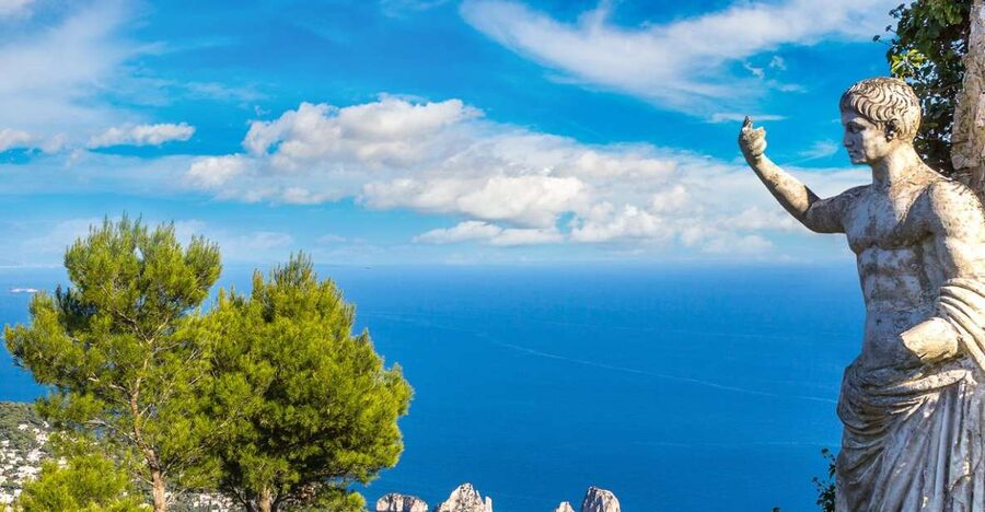 From Pompei: Capri shared tour - Who this Pompeii to Capri shared tour suits best