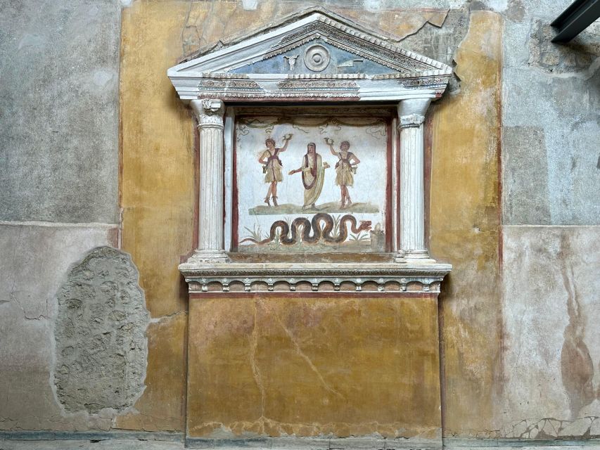 From Pompeii: Vesuvius excursion + Pompeii guided tour - Should you book this Vesuvius and Pompeii combo tour?