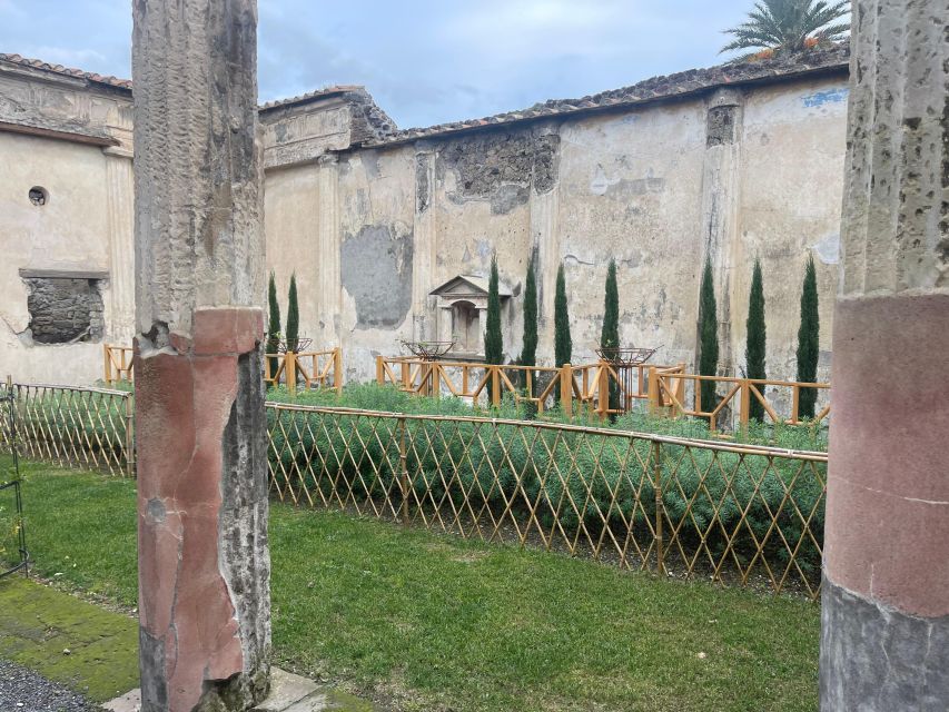 From Sorrento: Pompeii Guided Tour small group - Who this Pompeii tour fits best