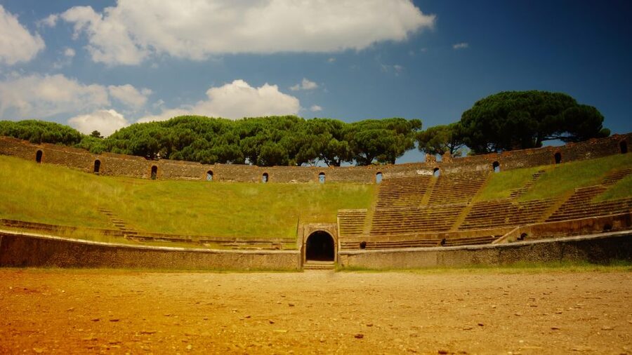 Full-Day Pompeii, Positano & Sorrento Shore Excursion - The standout touch: real guides make the difference