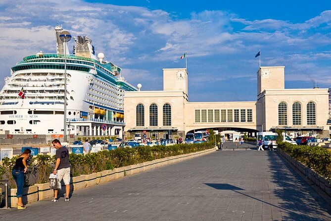 Full-Day Tour in Pompeii, Sorrento and Amalfi Coast - Key Things That Make This Tour Work