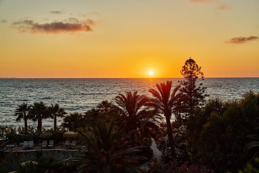 Giardini Poseidon Terme: Dal porto di Napoli - Should you book Giardini Poseidon Terme from Naples?