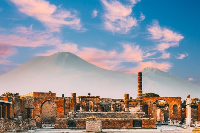 Guided Private Tour in Pompeii - Why a private, archaeologist-led Pompeii tour works so well