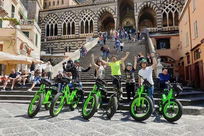 Guided tour of Naples by FAT electric bike - Lungomare Caracciolo Promenade Stops for Sea Views