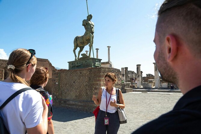 Guided tour of Pompeii with a local guide - Quick Hits That Matter in Pompeii