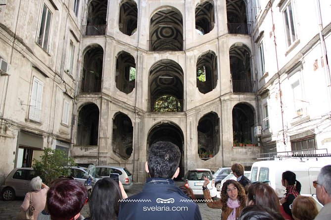 Guided tour of the Sanità District with an art expert - What an art expert adds in a short 2-hour tour