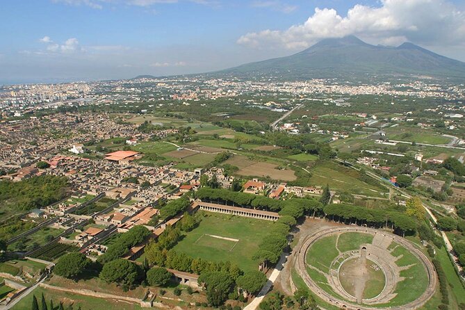 Half Day Tour to Pompeii from Ravello - Inside Pompeii with an expert guide: what you gain in 2 hours