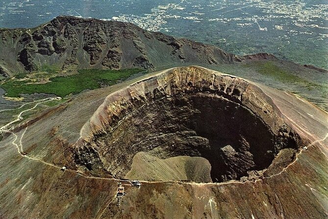 Half-Day Vesuvius Drive and Summit Hike from Naples with Lunch - The Guided Summit Hike: Timing, Crater Views, And What The Guide Helps With
