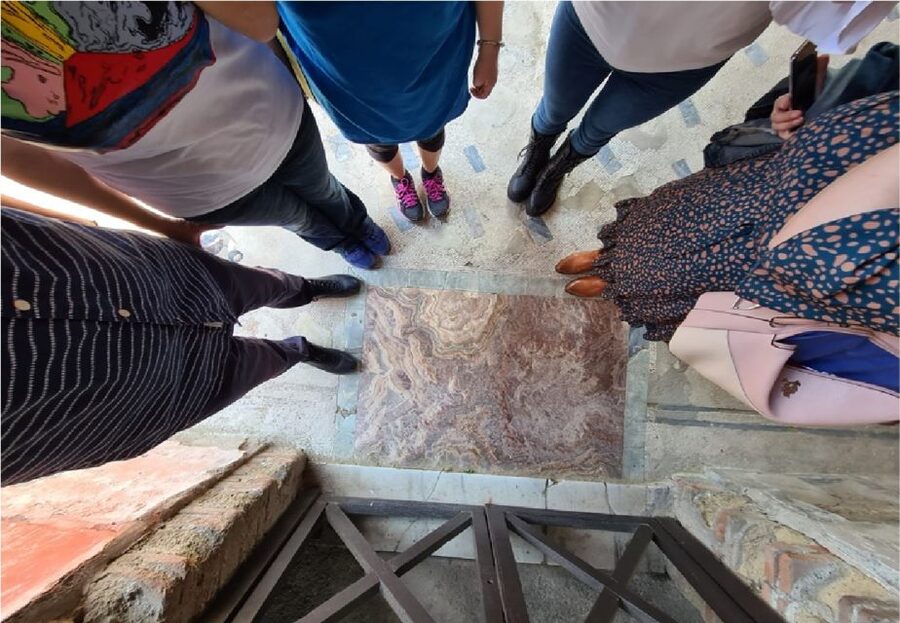 Herculaneum Archaeological Park smart Audio Tour - How GPS and the map keep you pointed at the right ruins