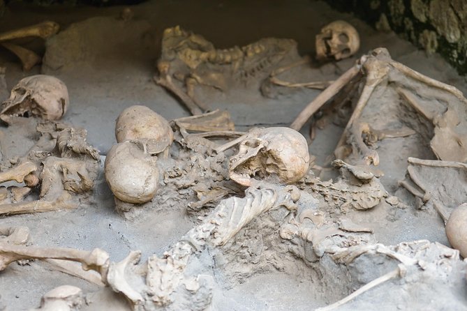 Herculaneum small group tour with an archaeologist - skip the line - Price and value for a 2-hour archaeologist-led visit