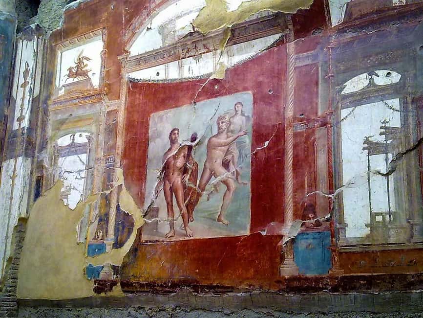 Herculaneum with an Archaelogical Guide & Ticket - Sacellum of the Augustales: religion and everyday life in one stop