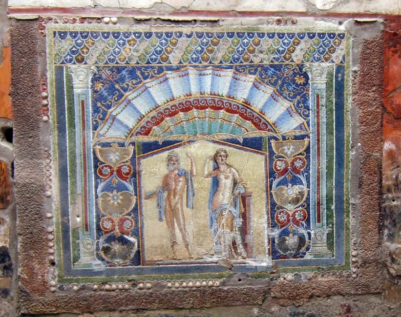Herculaneum with an Archaelogical Guide & Ticket - Casa di Nettuno ed Anfitrite: when myth shows up on real walls