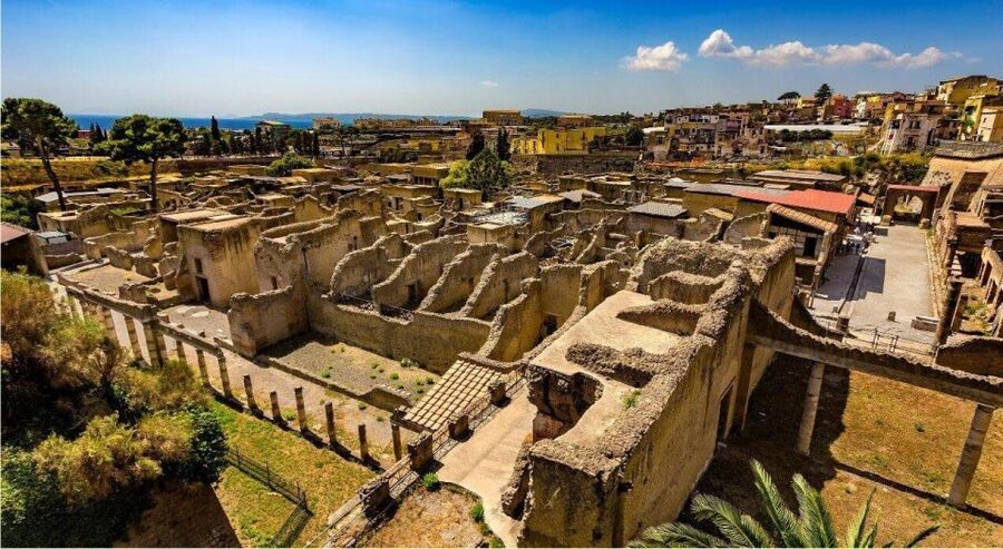 Herculaneum with an Archaelogical Guide & Ticket - Sorrento departure and coach logistics (Bar Kontatto at 8:00)