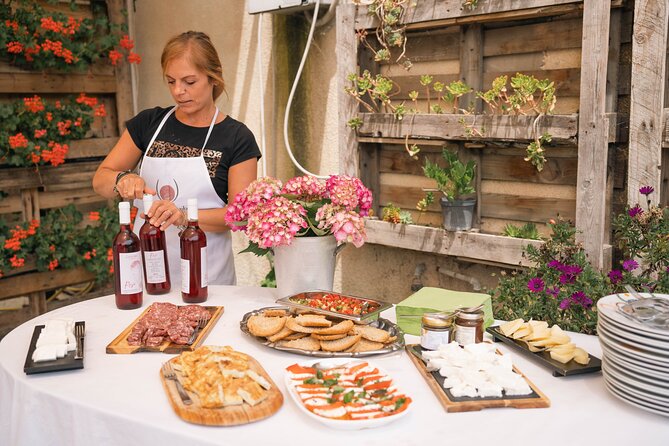 Irpinia Tour of the Vineyards, Cooking Class and Wine-Tasting - Lunch in the countryside, built like an Irpinian meal