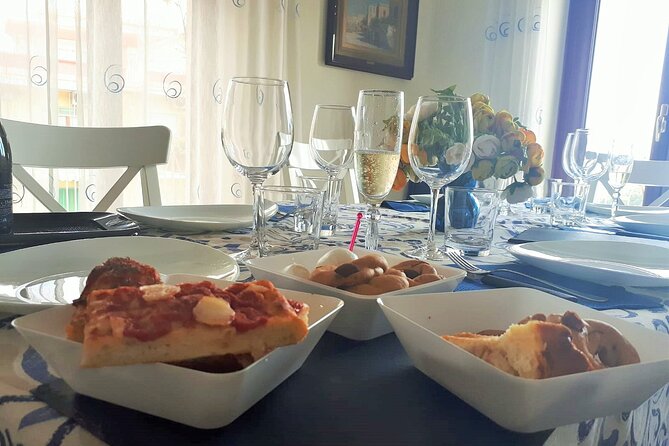 Make Neapolitan Pizza With A View Of Naples - Price and value: what $72.70 really buys