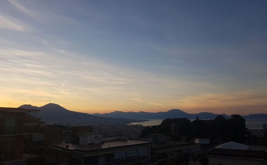 Make Neapolitan Pizza With A View Of Naples Like No Other - Giuseppe and Anne: cooking guidance that feels like a home meal