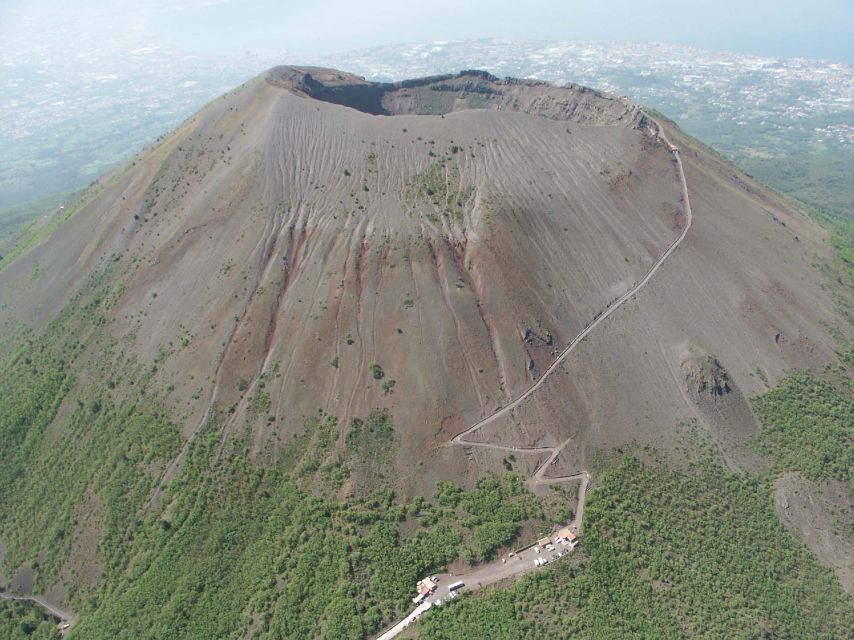 Mount Vesuvius 4-Hour Volcano Tour with Wine Tasting - What to bring so the hike feels manageable
