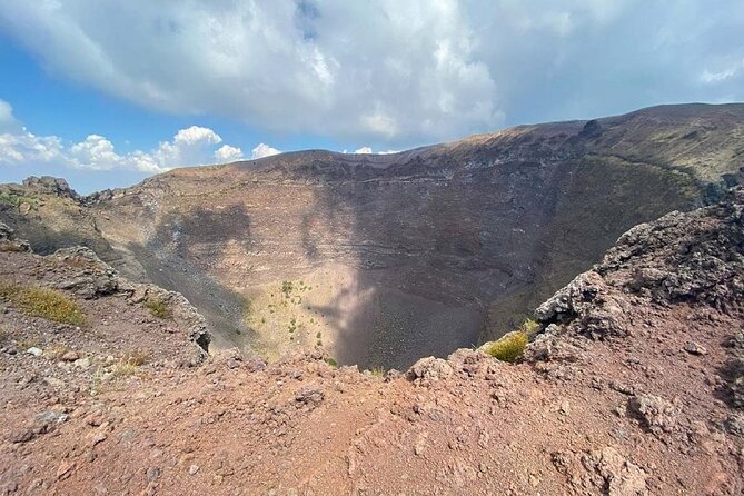 Mount Vesuvius and Pompeii private tour - Driver quality you can feel: English commentary and smoother timing
