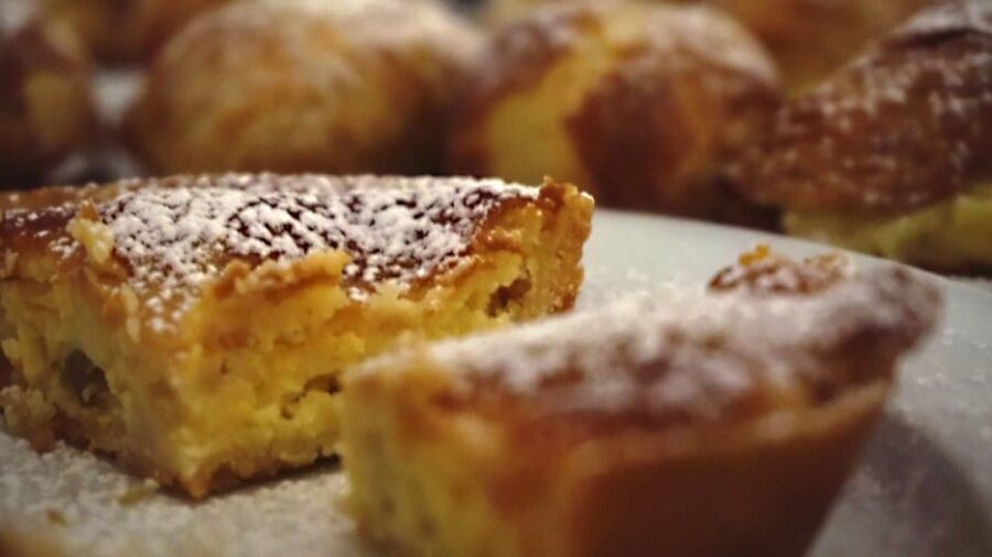Naples: 3 Hour Food Tasting Tour - Why the Meeting Point in Piazza Dante Works So Well