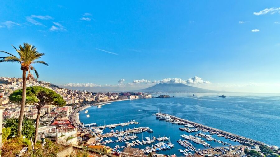 Naples: 7 Days Pass - Pompeii, Museums & Transport Included - Pompeii and Herculaneum by train, with less friction