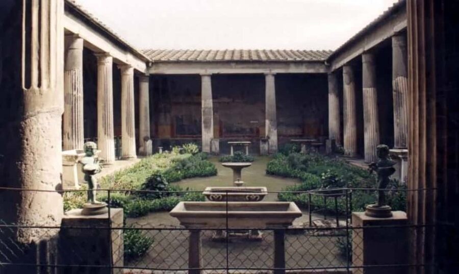 Naples: Amalfi Coast, Sorrento and Pompeii Day Trip - Who should book this Naples, Amalfi, Sorrento, and Pompeii day trip