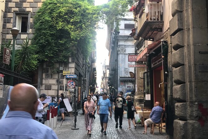 Naples Attractions Walking and Sightseeing Tour - Via San Gregorio Armeno and Via dei Tribunali, Roman Layers and Nativity Shops