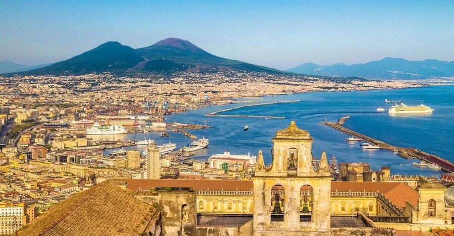 Naples Audioguide - TravelMate app for your smartphone - Churches in Naples: Monteoliveto, Pio Monte, and Santa Chiara