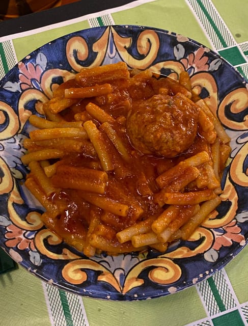 Naples: Authentic Family Home Lunch with Music Show & Spanish Quarters Tour - Who this tour fits best (and who might not love it)