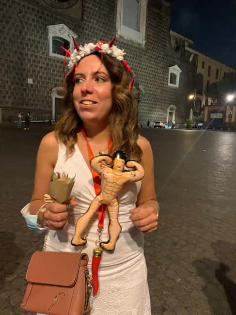 Naples: Bachelorette Party with Insolitaguida - Naples Bachelorette, Styled Like a Treasure Hunt