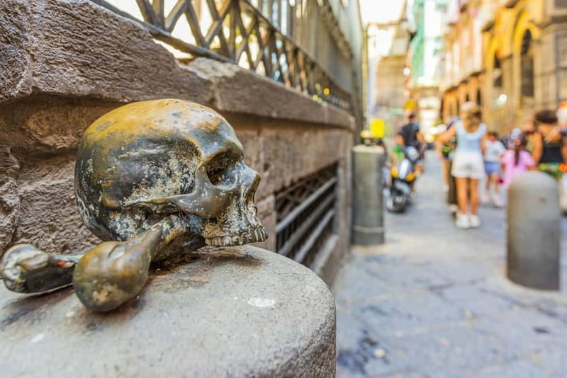 Naples behind the scene walking guided tour - Starting at Piazza Bellini, where Naples’ layers begin