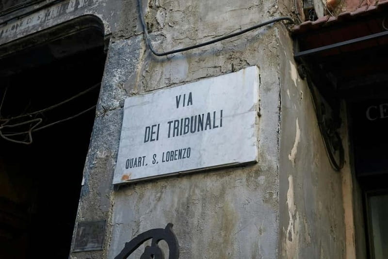 Naples behind the scene walking guided tour - Spaccanapoli, Banksy street art, and the weirdly perfect Hospital of Dolls