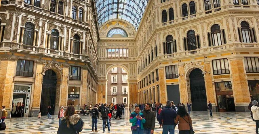 Naples Best City Highlights Tour with Local Guide - Piazza Plebiscito, San Francesco di Paola, and the Royal palace
