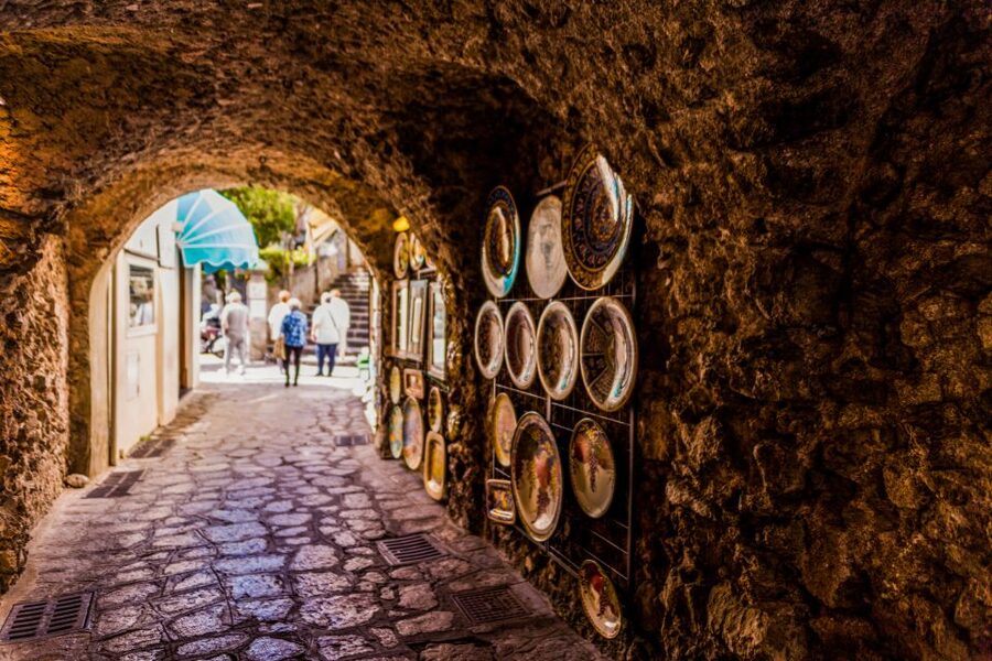 Naples: Boat Tour to Positano, Amalfi and Ravello - Positano in one hour: narrow streets, quick choices, big payoff