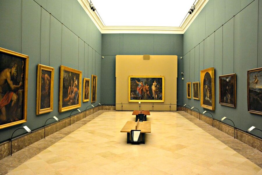 Naples: Capodimonte Museum small group tour - Caravaggio, Raphael, Titian, and how the guide helps you read them