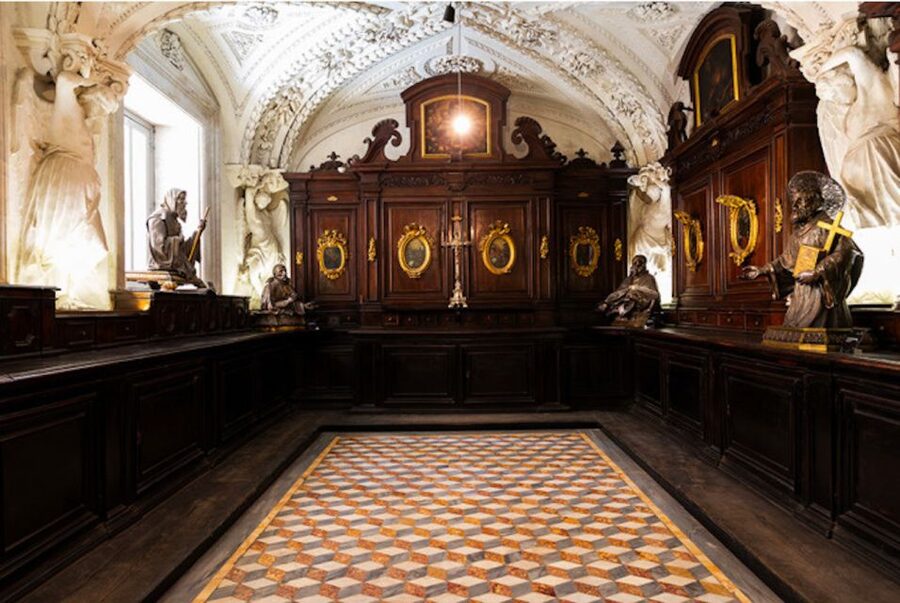 Naples: Chapel & Museum of San Gennaro Guided Tour - The Museum of the Treasure of San Gennaro, where the legends live