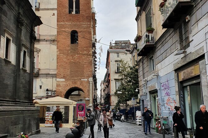 Naples: City Center Walking Tour with Underground Naples - Spaccanapoli Streets: Watching Naples Explain Itself