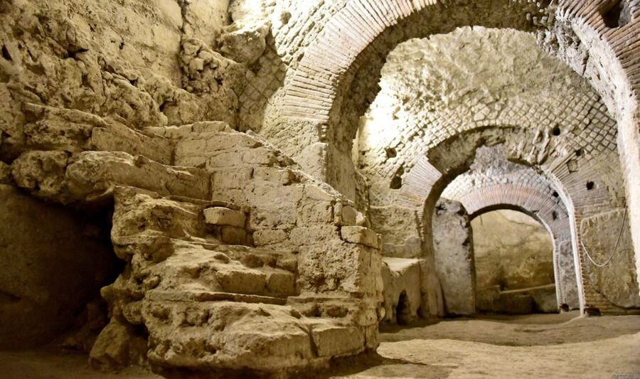 Naples: City Walking Tour w/ Underground Roman Ruins Ticket - Piazza del Plebiscito and Teatro di San Carlo: the “grand mode” moment