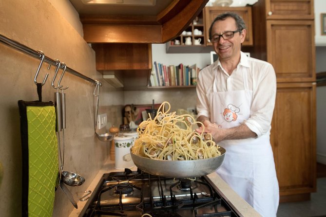 Naples: Cook 3 Authentic Recipes in a Local's Home - Wine at the Table: Why It’s More Than a Small Add-On