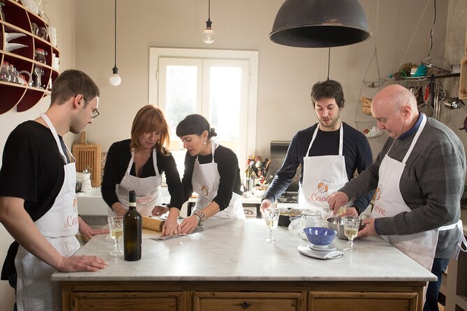 Naples: Cook 3 Authentic Recipes in a Local's Home - Getting There Without Stress: Mobile Ticket and Neighborhood Meets