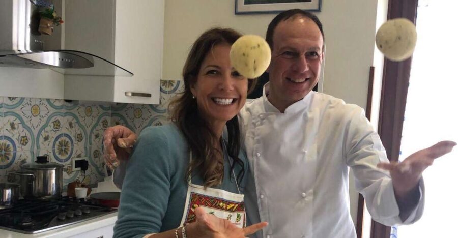 Naples: Fresh Pasta Cooking Class and Dinner with a Local - Key things to know before you go