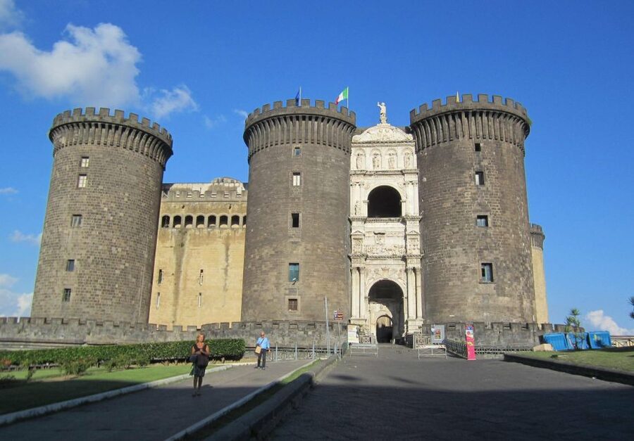 Naples: Full-Day City Tour with Pompeii and Sorrento - Villa Comunale: Gulf Views Toward Punta Campanella and Capri