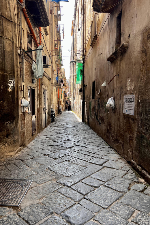 Naples: guided tour of the historic center - The historic center story you actually feel while walking