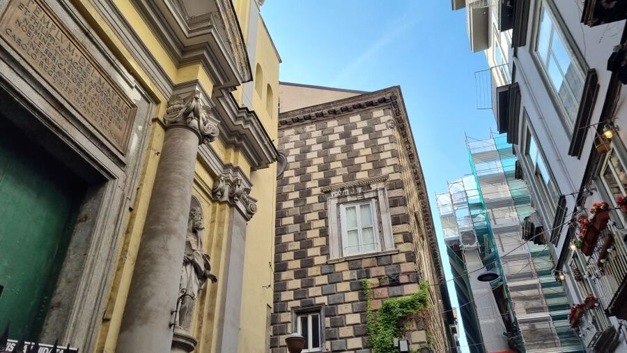 Naples: Historic City Center Guided Walking Tour - Price and value: $28 is a bargain if you use the guide’s brain