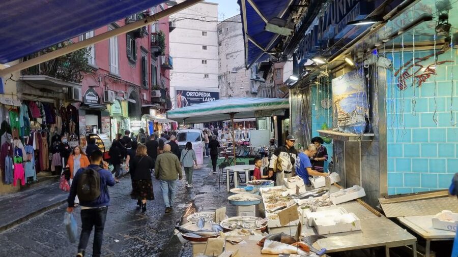 Naples: Historic City Center Guided Walking Tour - Who this walking tour is best for, and who should skip it