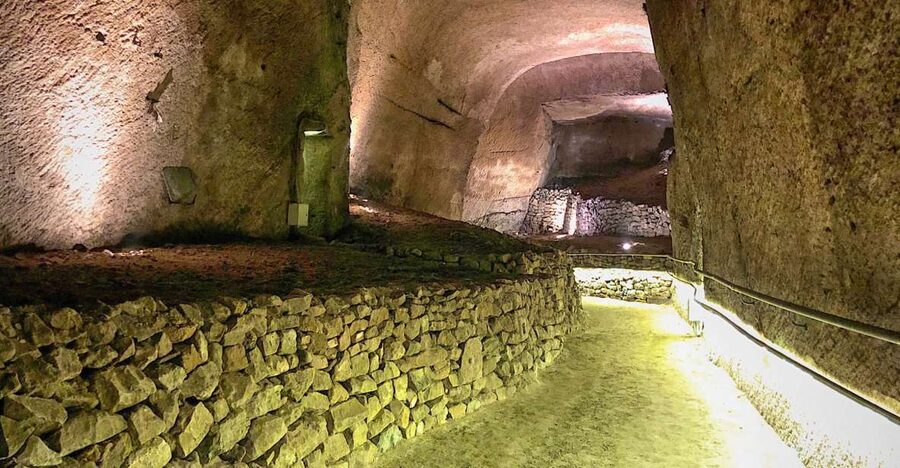 Naples: LAPIS Museum Guided Visit in Italian - Entering the Basilica of Pietrasanta, where Naples drops underground