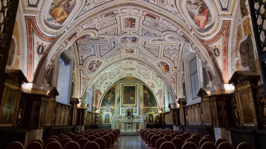 Naples: Monuments and Historic District Self-Guided Tour - Gesu Nuovo and S. Domenic Maggiore, where Baroque takes over
