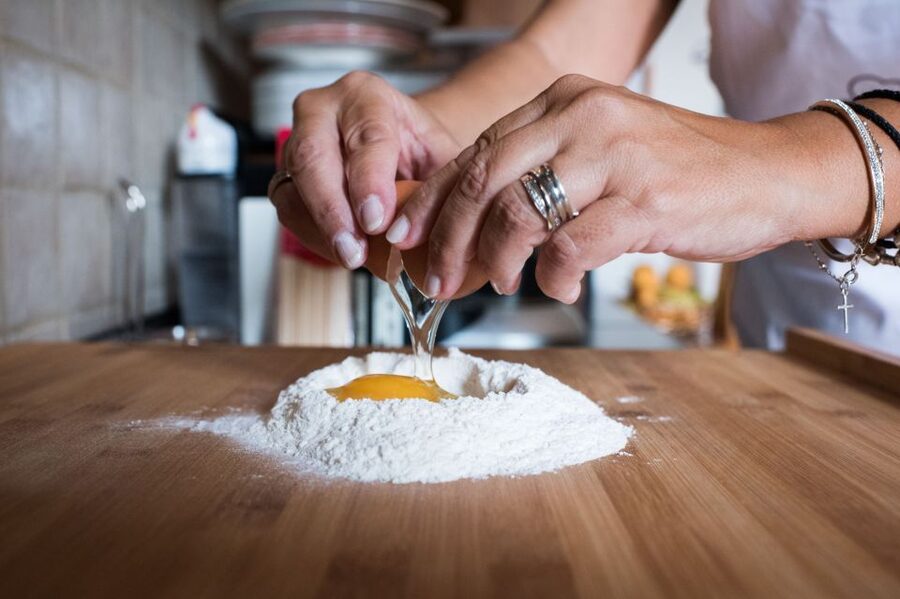 Naples: Pasta and Tiramisu Class at a Local's Home - Dietary needs: good odds, but confirm in advance