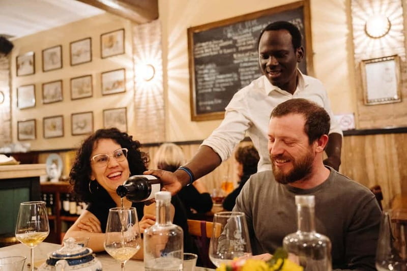 Naples: Pasta, Wine & Authentic Food Tour - Naples After Dark From Piazza Amedeo: What This Tour Really Delivers